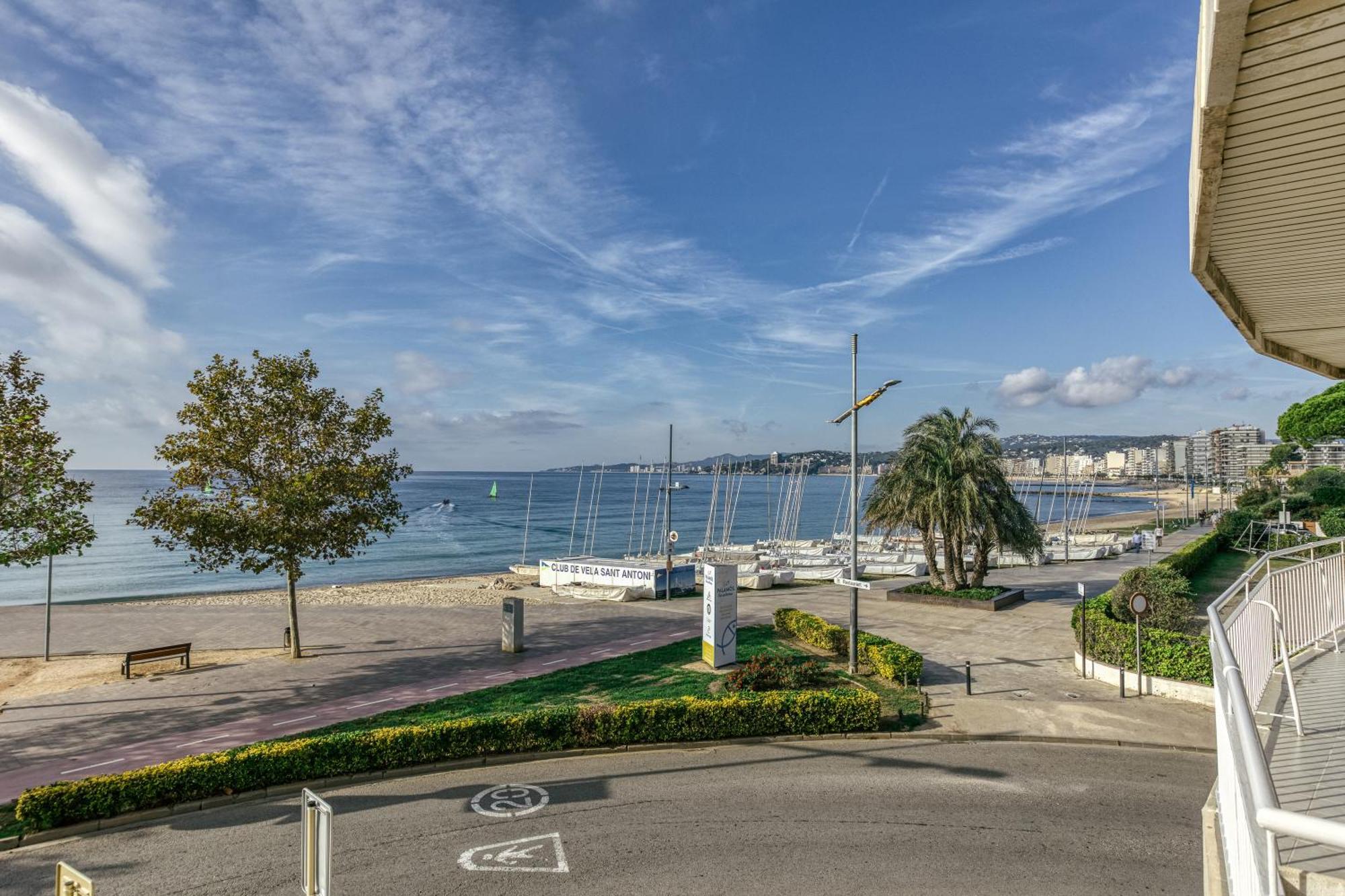 Carrer Del Mar Apartman Palamós Kültér fotó